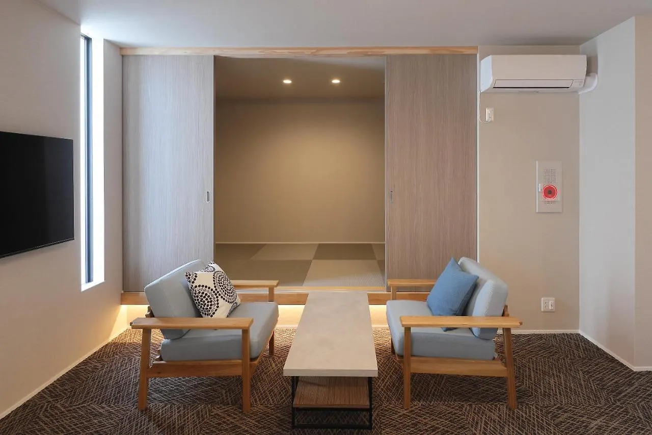 Koti Sopo Universal Bay 2 By Liaison Oszaka Apartman