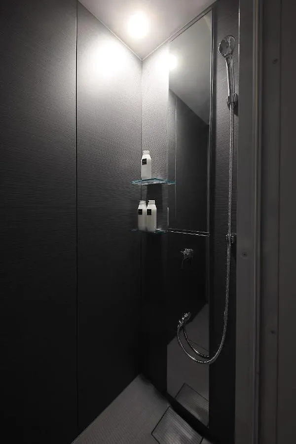 Apartment Koti Sopo Universal Bay 2 By Liaison Osaka Japan
