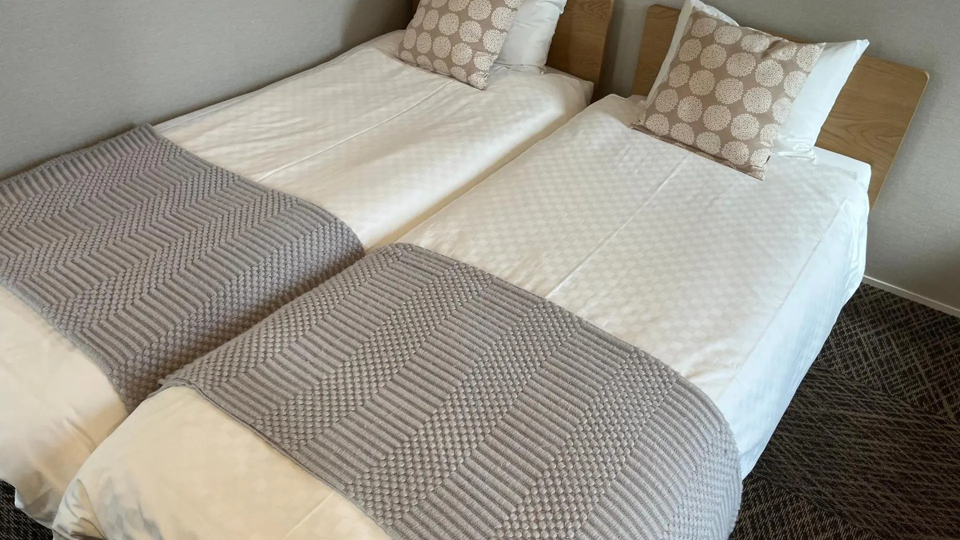 Apartment Koti Sopo Universal Bay 2 By Liaison Osaka Japan